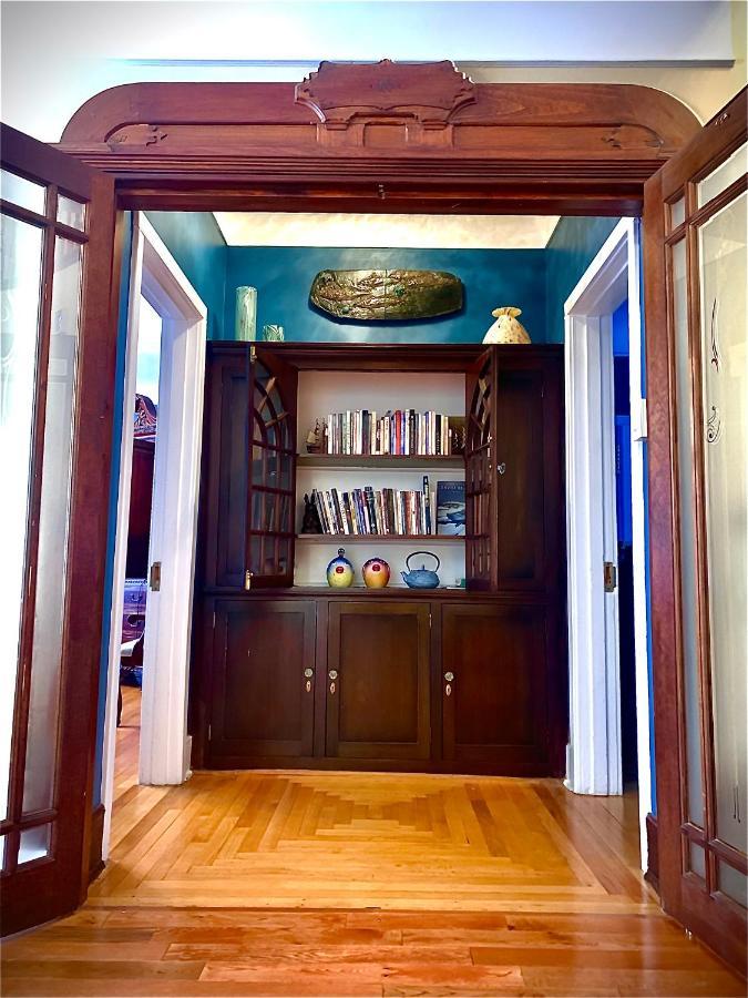 Monroe House Executive Guest Suites セントジョンズ エクステリア 写真
