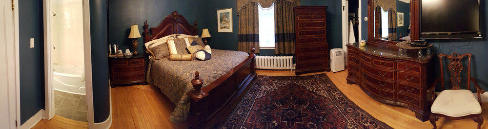 Monroe House Executive Guest Suites セントジョンズ エクステリア 写真